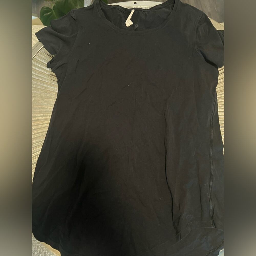 Lululemon shirt black